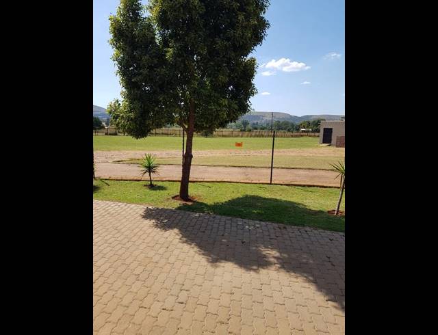 1 BEDROOM PROPERTY TO RENT IN ZANDFONTEIN AH